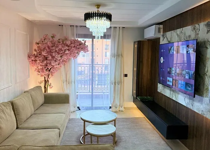 Nice Apartment In Carre Eden