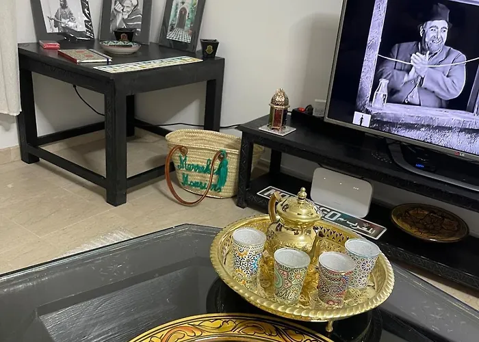 Spacious Vibrant Apartment Marrakech Central - Prime Lifestyle Group