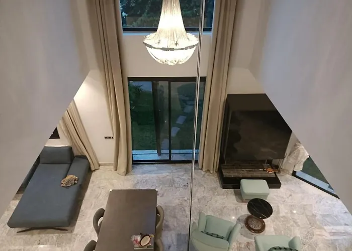 Luxurious Villa