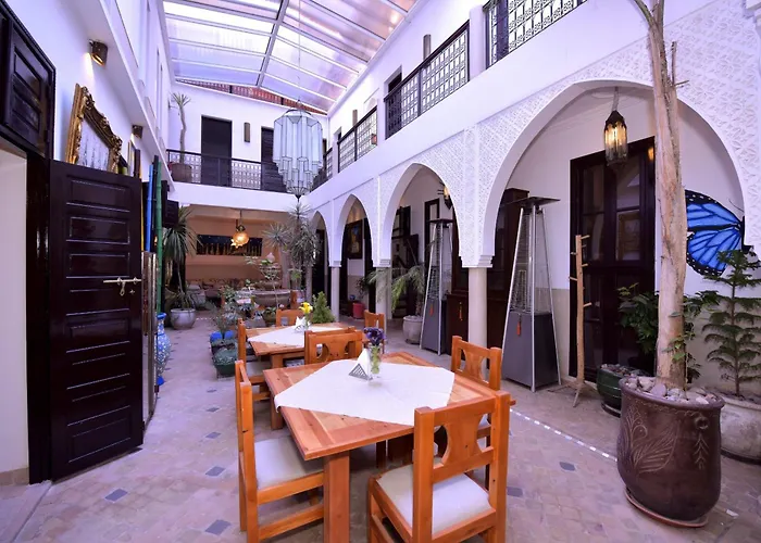 Riad Kale Polis
