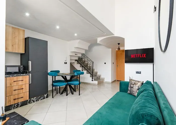 Duplex Standing A Gueliz Et Calme