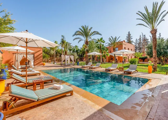 Villa Simari Palmeraie Marrakech Nouveau! Petit Dejeuner Compris-Entierement Renovee-Superbe Piscine Privee Chauffee-Personnel De Maison Inclus-Grand Jardin De 2000M2-Terrain De Petanque-Ambiance Typique Berbere-Havre De Paix