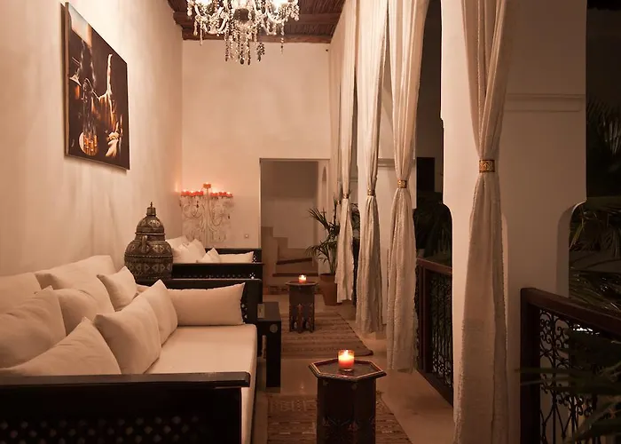 Riad Des Eaux Et Des Epices
