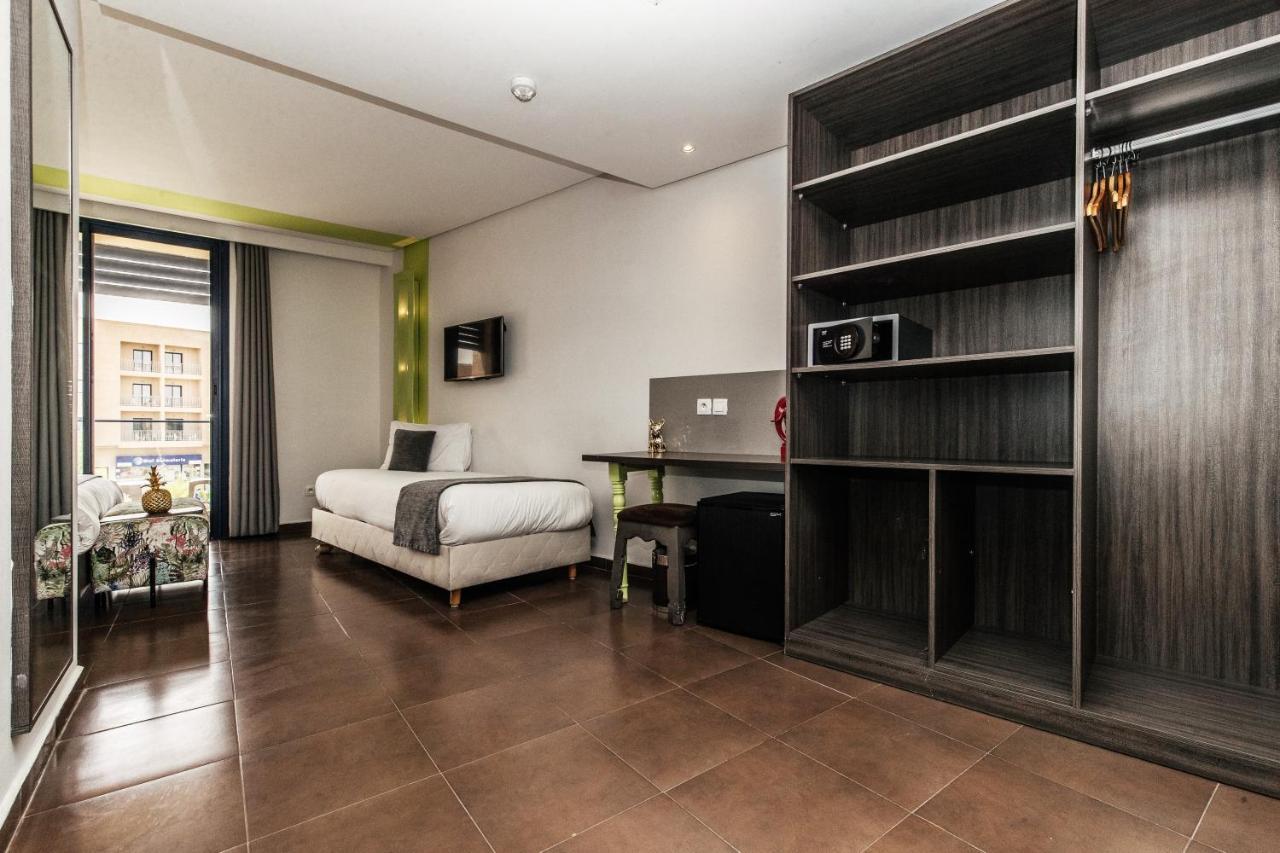 Wazo Hotel 4*