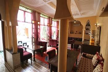 Riad Yasmine 4*