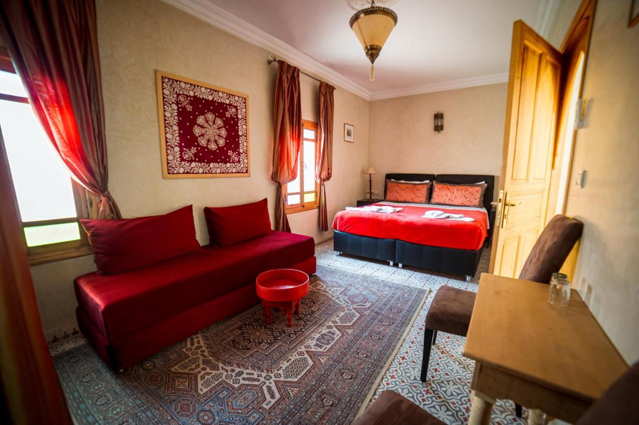 Inaka Riad 3*