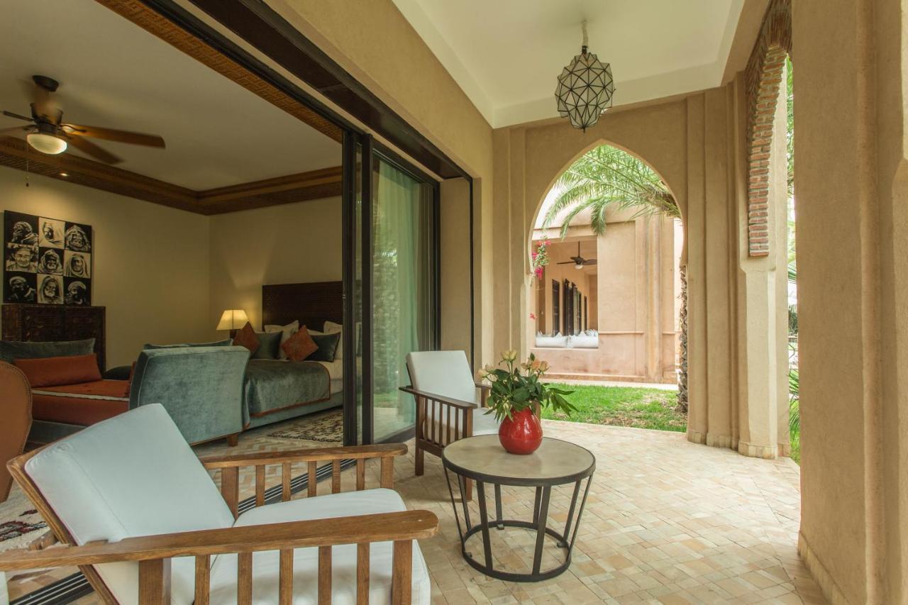Le Perroquet Bleu Guest house