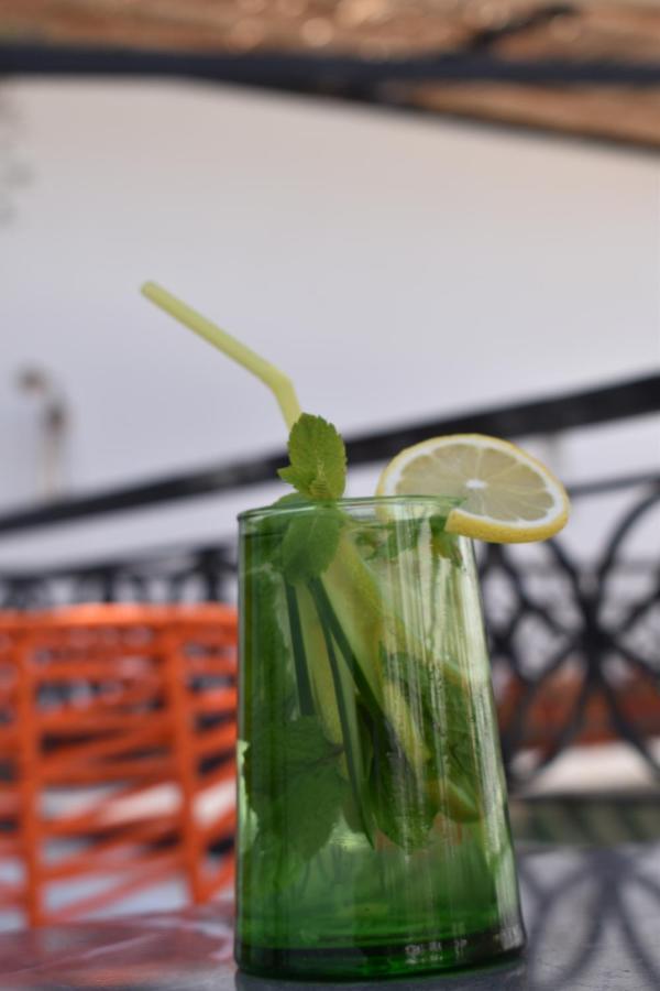 Olika *