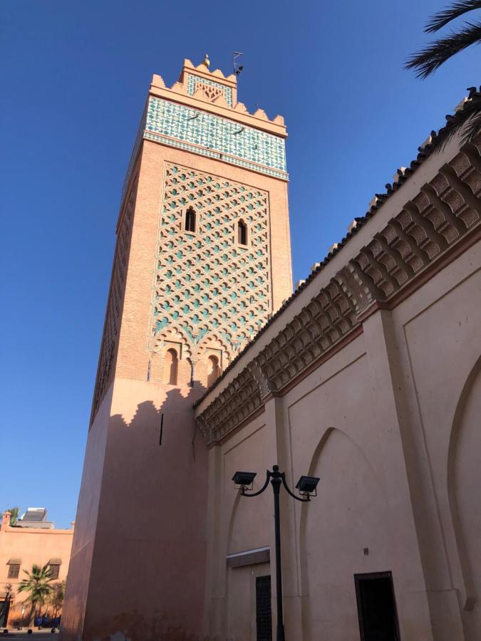 Tifawt Riad *