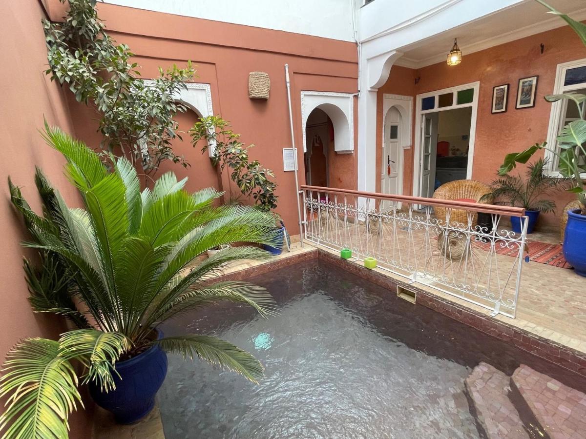 Riad Nadira *
