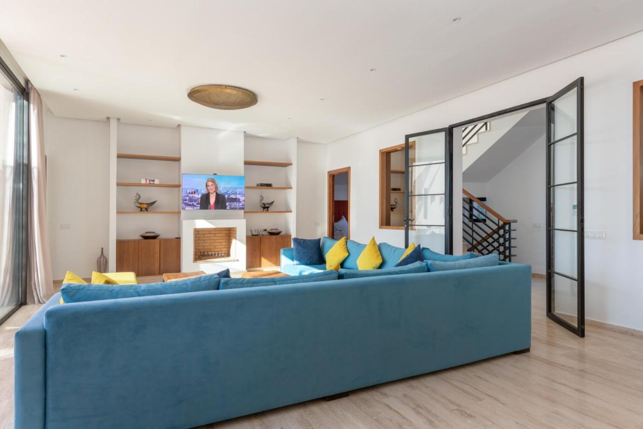 Les Iris - Peaceful With Heated Private Pool & Hammam