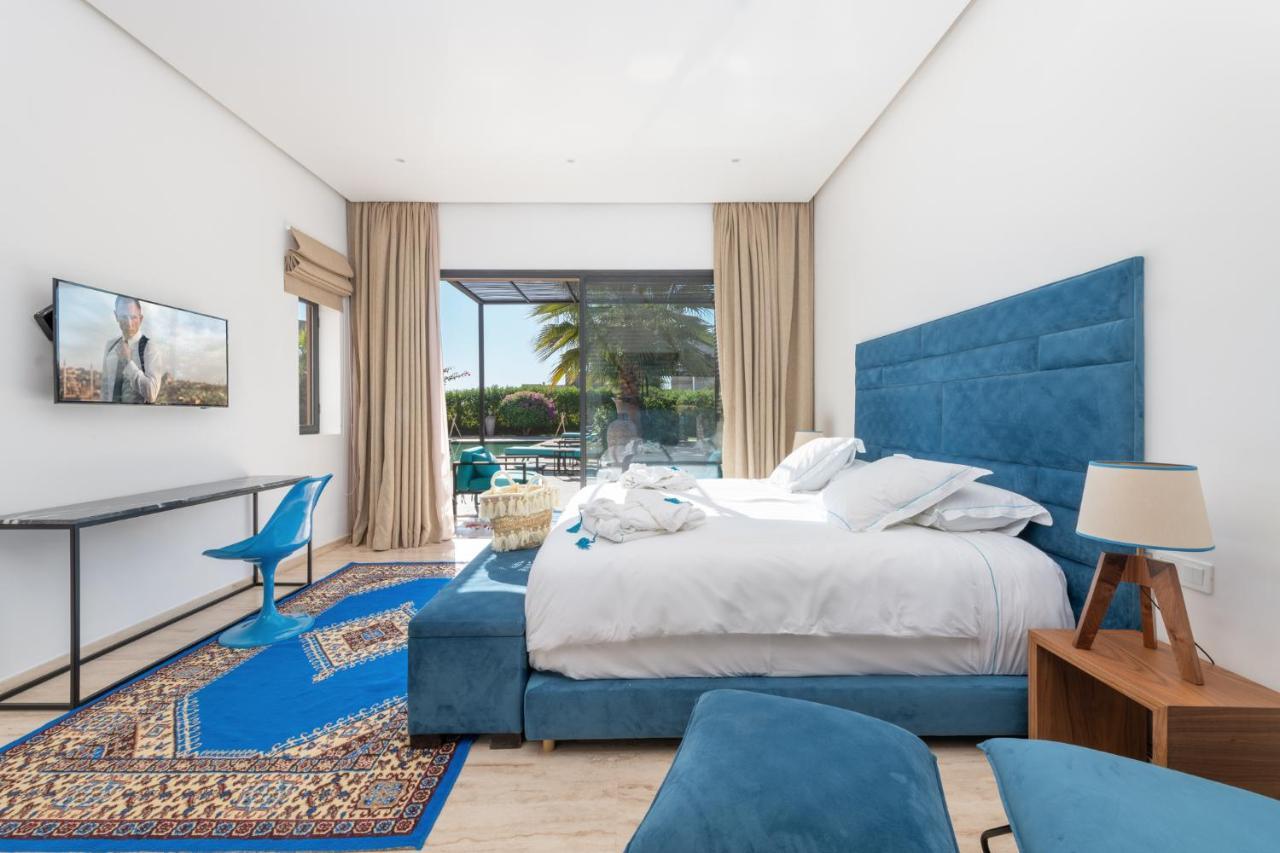 Villa Les Iris - Peaceful With Heated Private Pool & Hammam