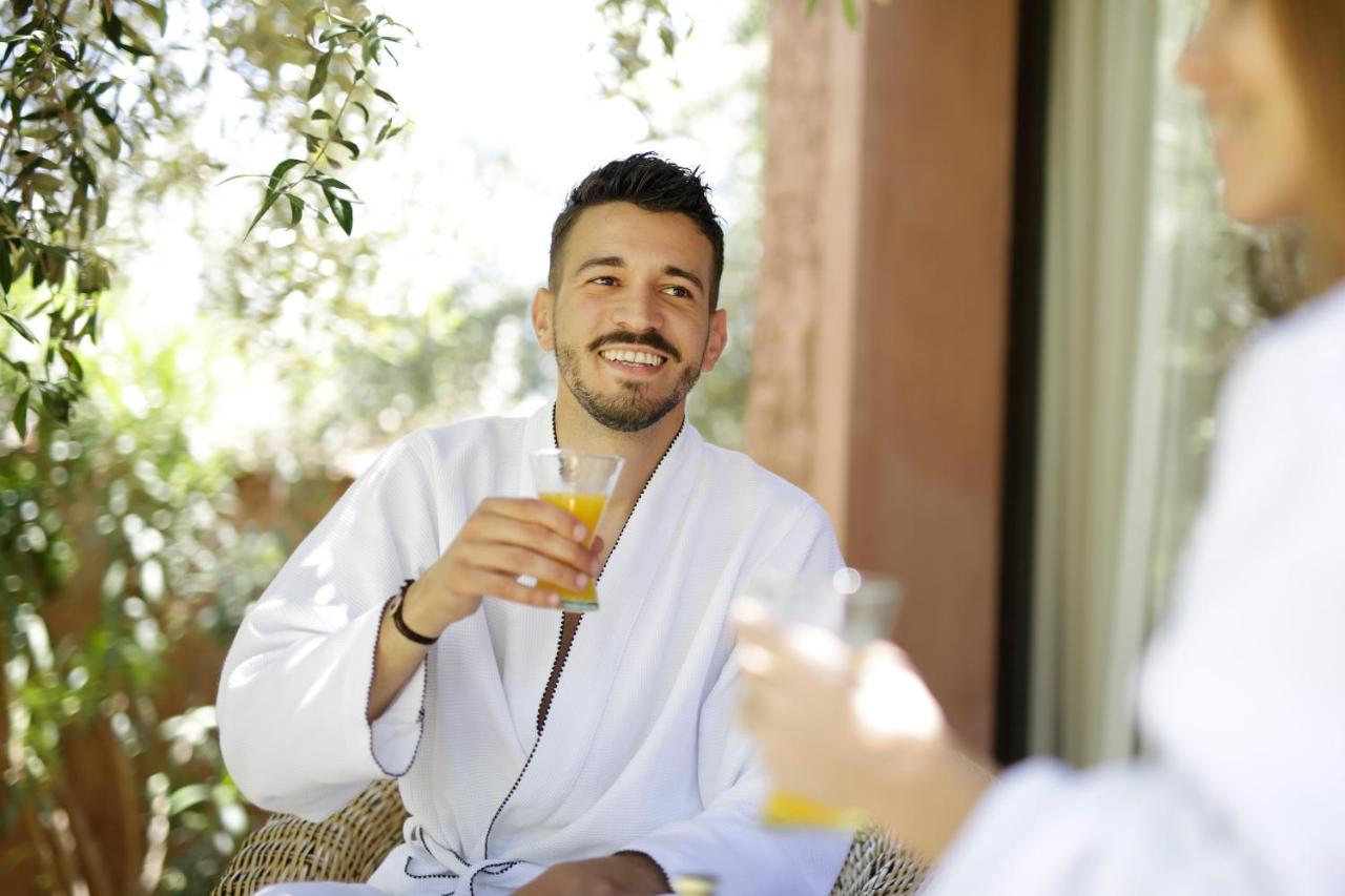 Les Iris - Peaceful With Heated Private Pool & Hammam