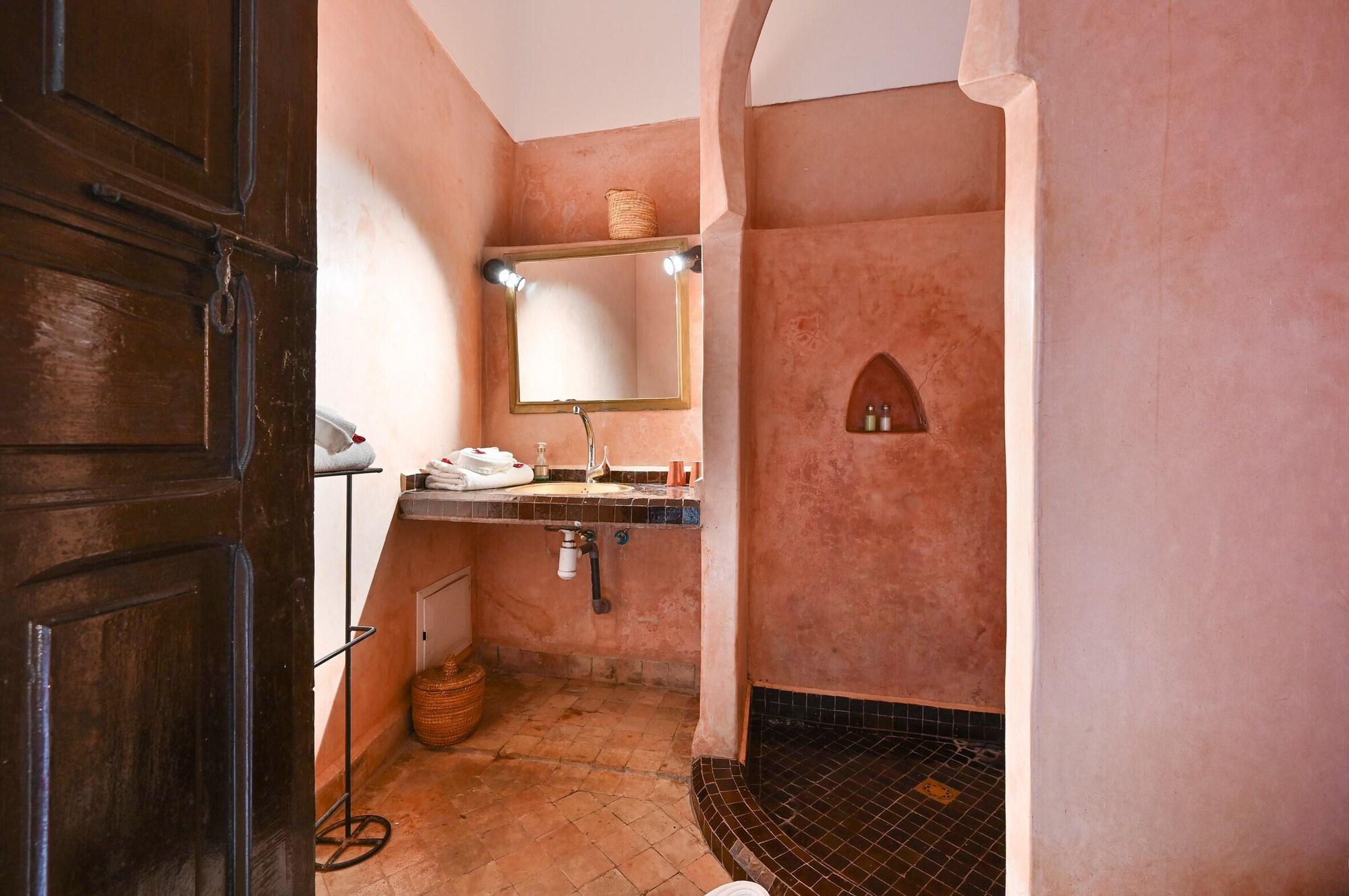 Riad Aya