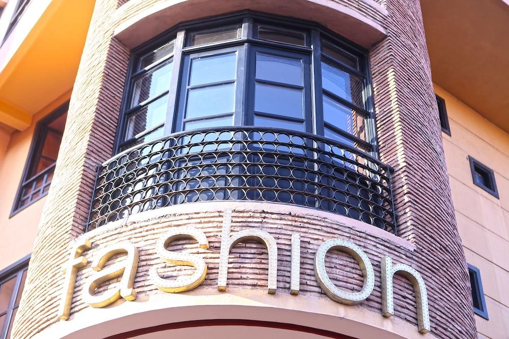 Fashion Hotel