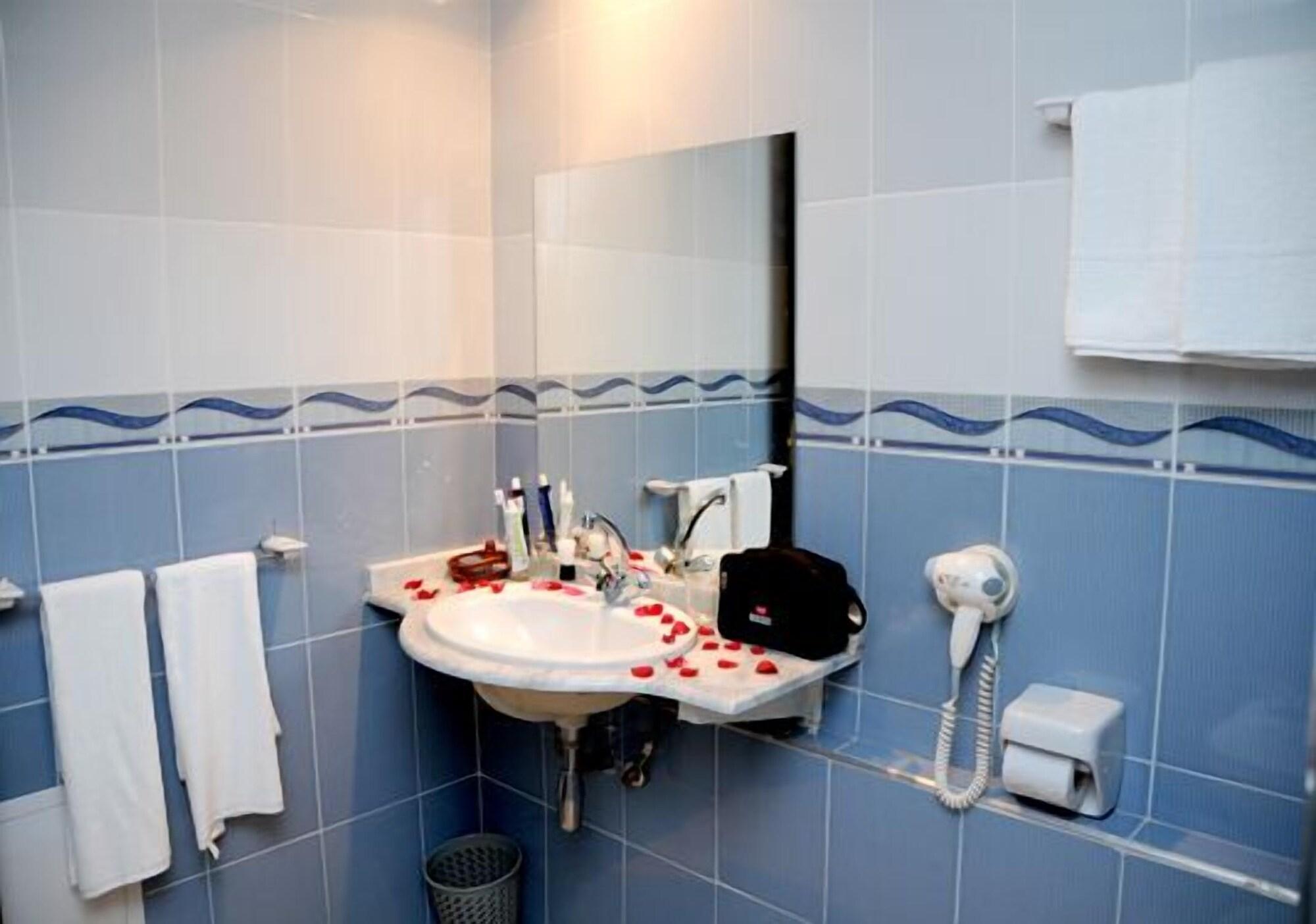 Residencia Assounfou Hotel