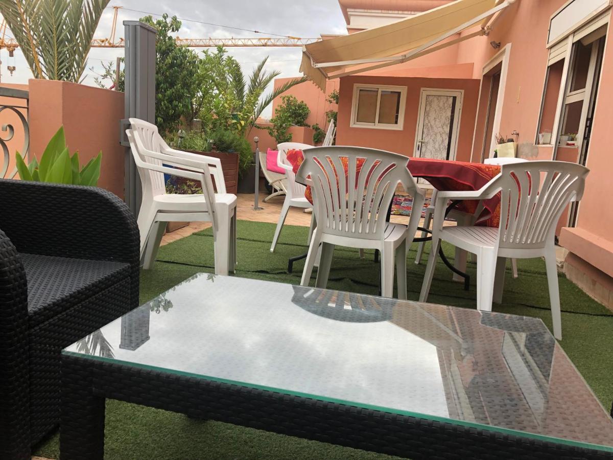 Terrasse Avec Piscine Apartment