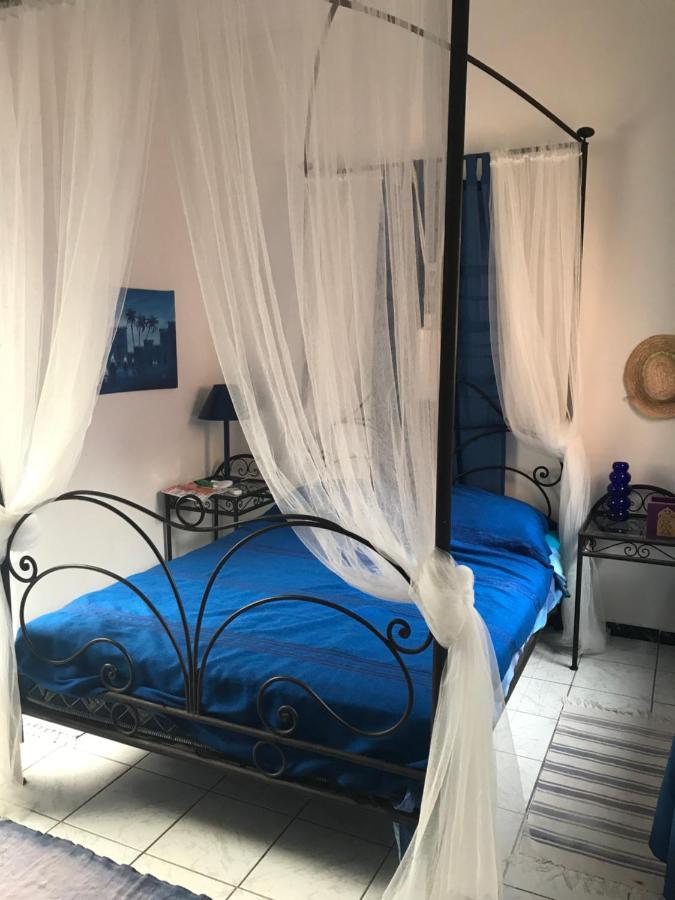 Maison Riad Traditionnel Idealement Situe A Marrakech *