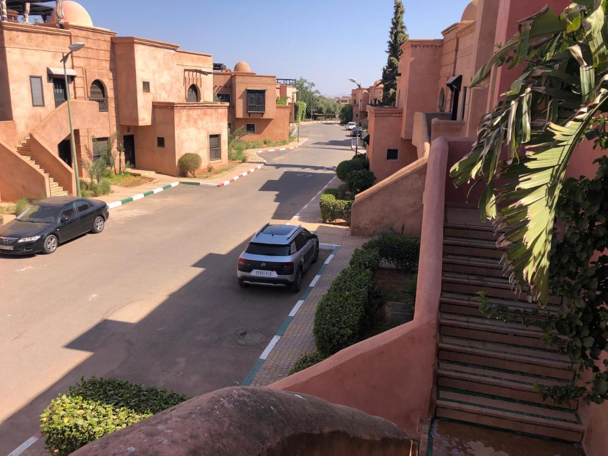 Dans Avec Golf, Piscine Apartment *