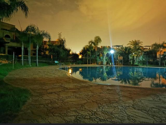 Dans Avec Golf, Piscine Apartment