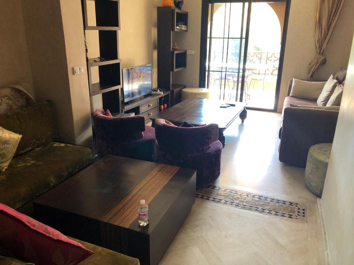 Dans Avec Golf, Piscine Apartment *