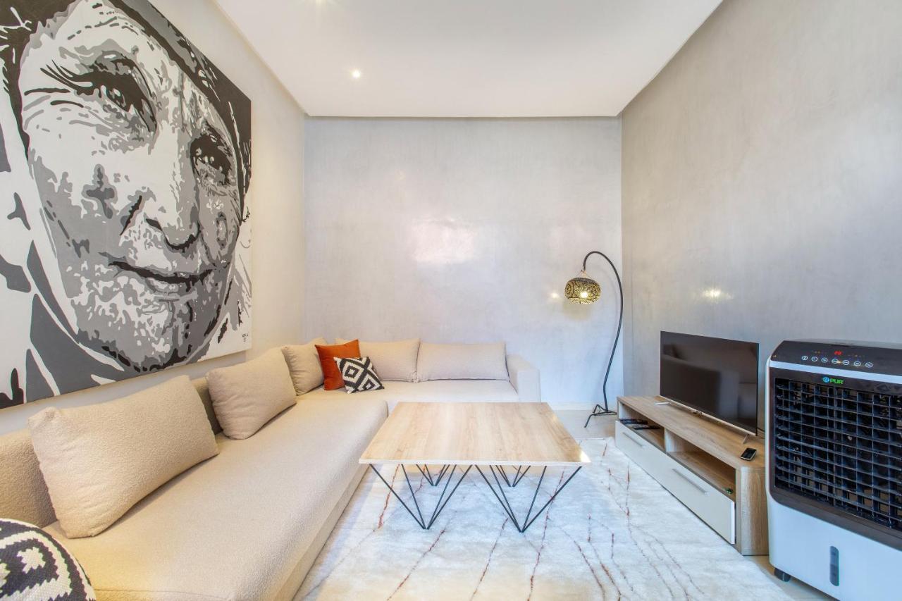 For Group In Gueliz Appartement *