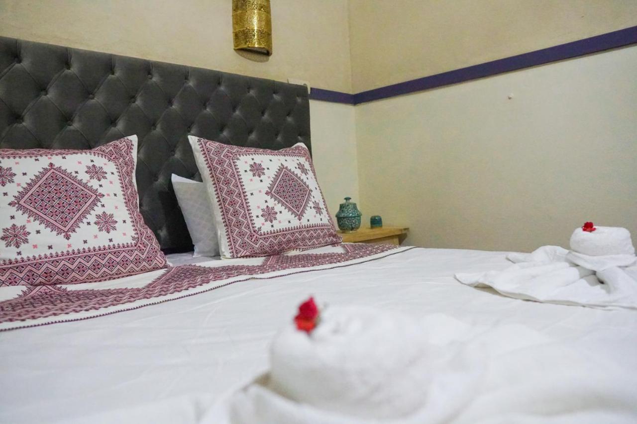 Winarouze House Guest house