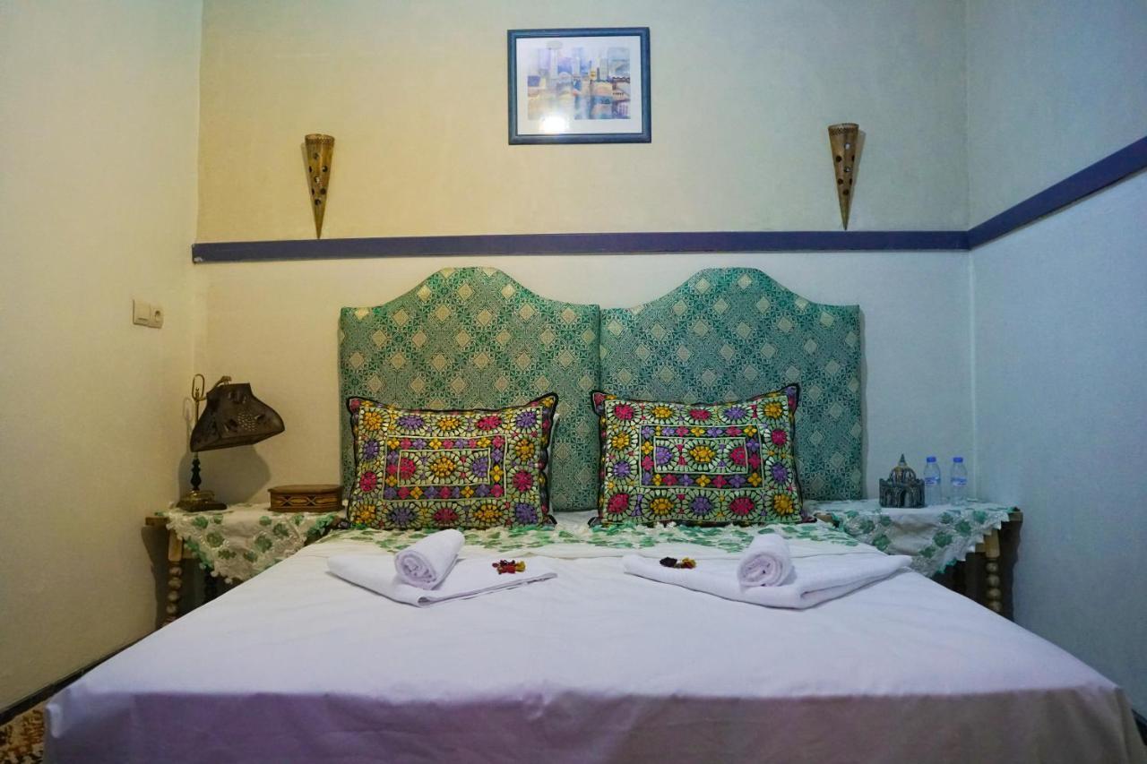 Guest house Winarouze House *