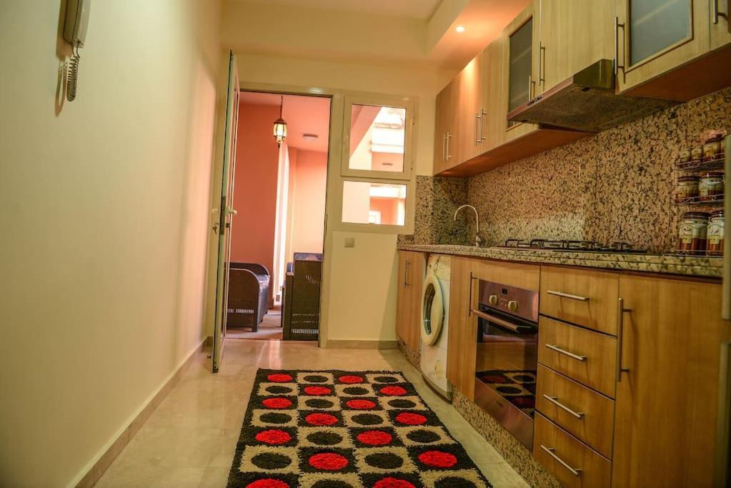 Appartement Beautiful, Great Equipped 122 M Near Majorelle Garden And Gueliz With Pool Views And A Large Balcony And Terrace *