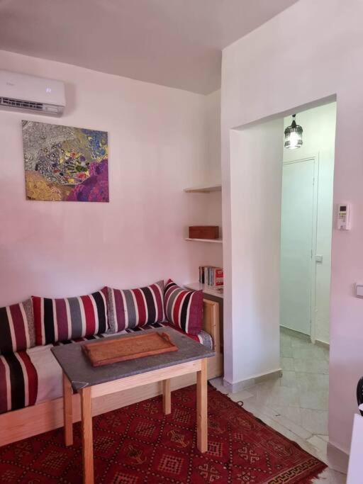 Appartamento Pied A Terre Proche Aeroport