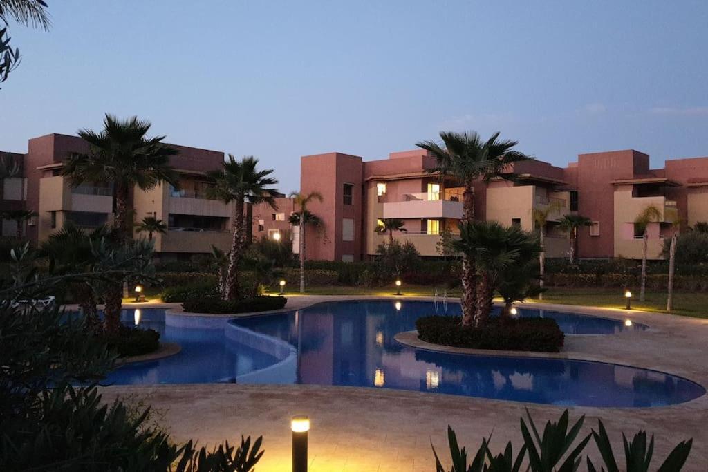 Very Charming Home, Garden, Great Location, Golf View & Direct Access Pool *