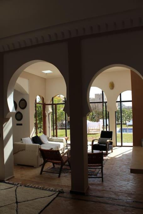 Ily Marrakech Avec Piscine Et Vue Sur L'altas : Coup De Coeur! Villa