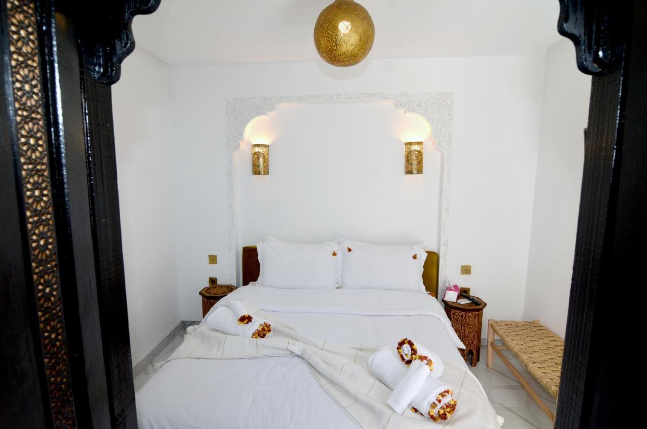 Riad Sr 3 Riad