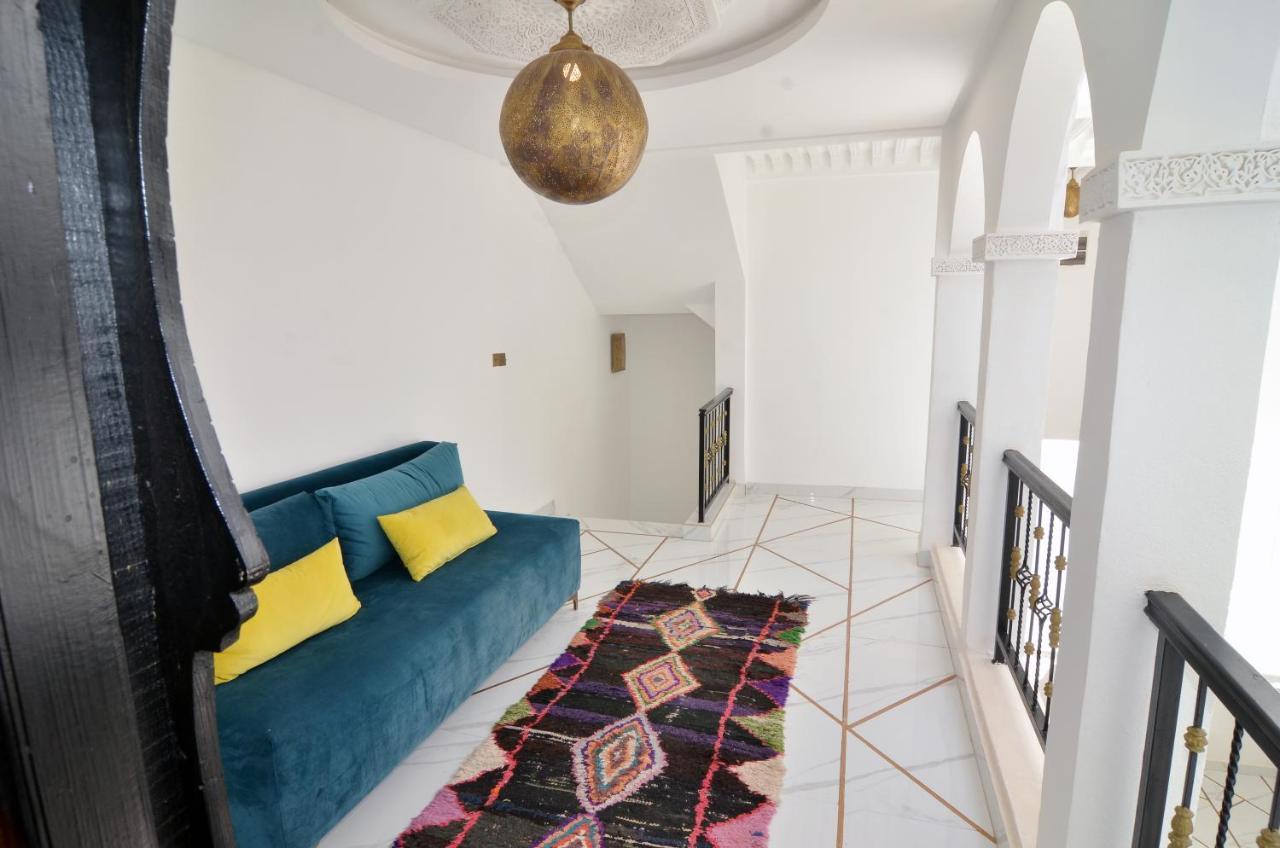 Riad Sr 3