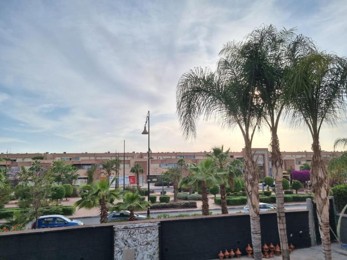 Des Brunchs Sur La Prestigieuse Avenue Mohamed Vi Guest house Marrakesh