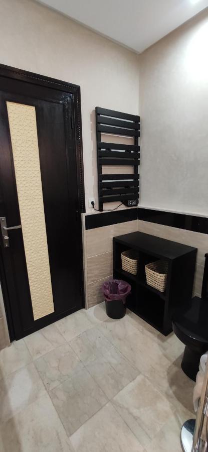 Charmante Azao, Jusqu'a 6 Chambres, Avec Piscine Et Jacuzzi Prives, En Fermee Villa *