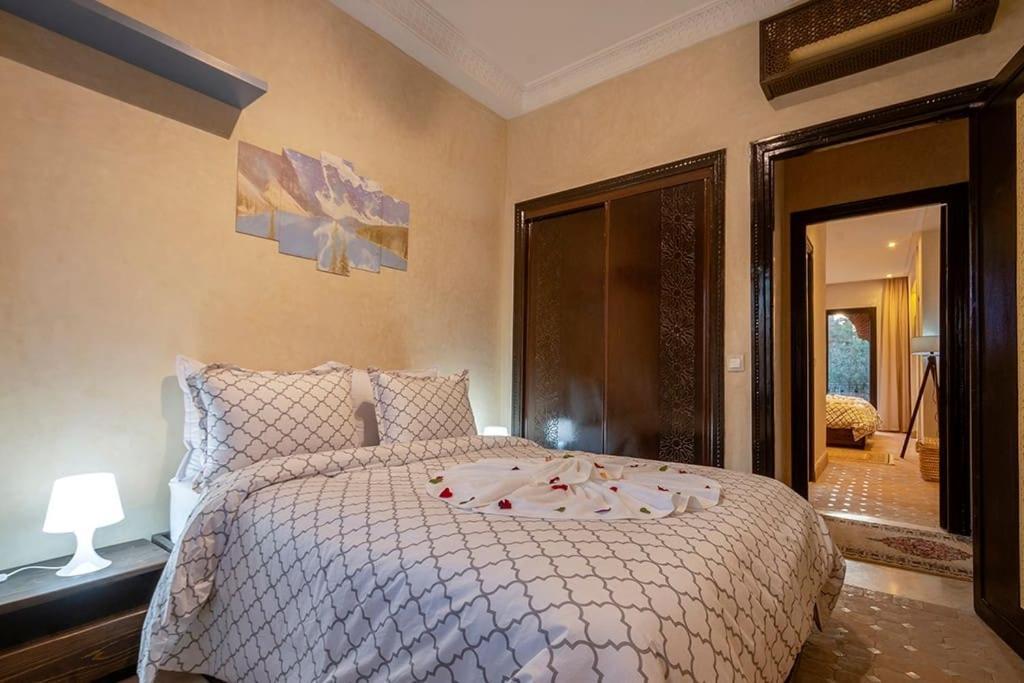 Charmante Azao, Jusqu'a 6 Chambres, Avec Piscine Et Jacuzzi Prives, En Fermee Marrakesh