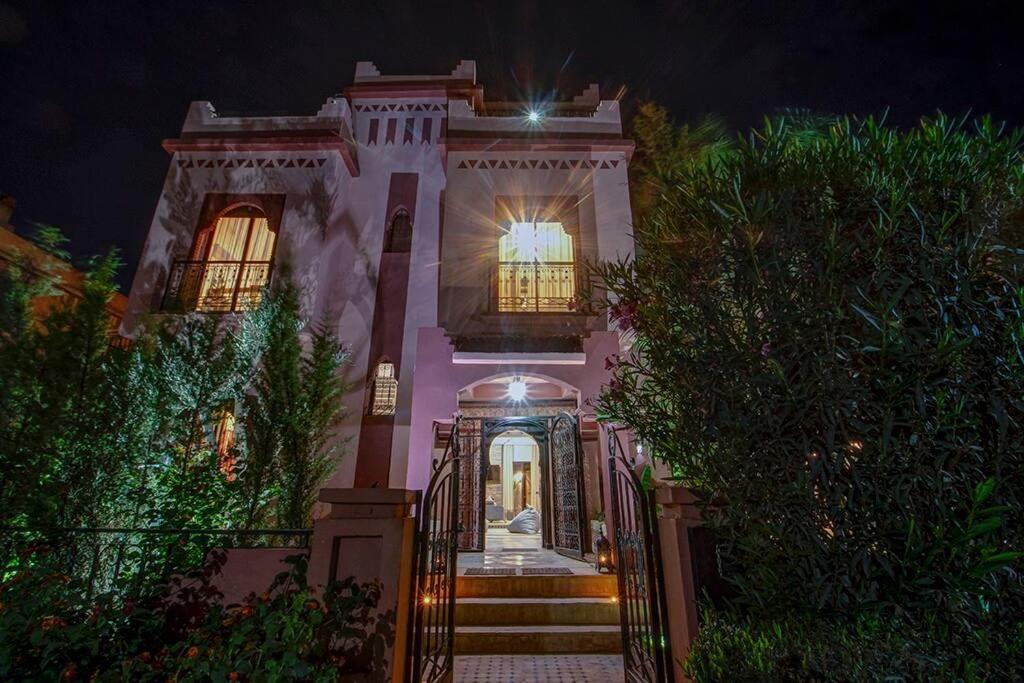 Villa Charmante Azao, Jusqu'a 6 Chambres, Avec Piscine Et Jacuzzi Prives, En Fermee Marrakesh