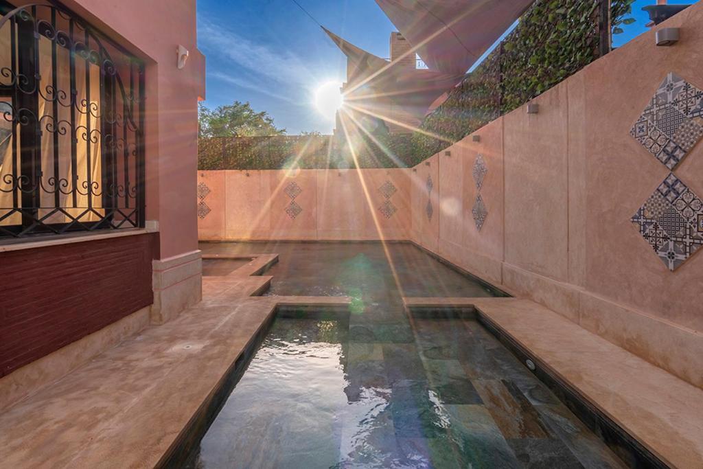 Charmante Azao, Jusqu'a 6 Chambres, Avec Piscine Et Jacuzzi Prives, En Fermee Villa Marrakesh