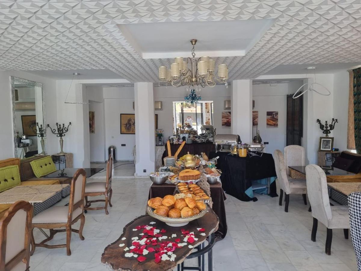 Des Brunchs Sur La Prestigieuse Avenue Mohamed Vi *