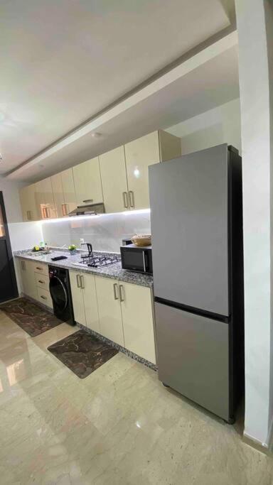 Luxueux - Down Town Apartamento *