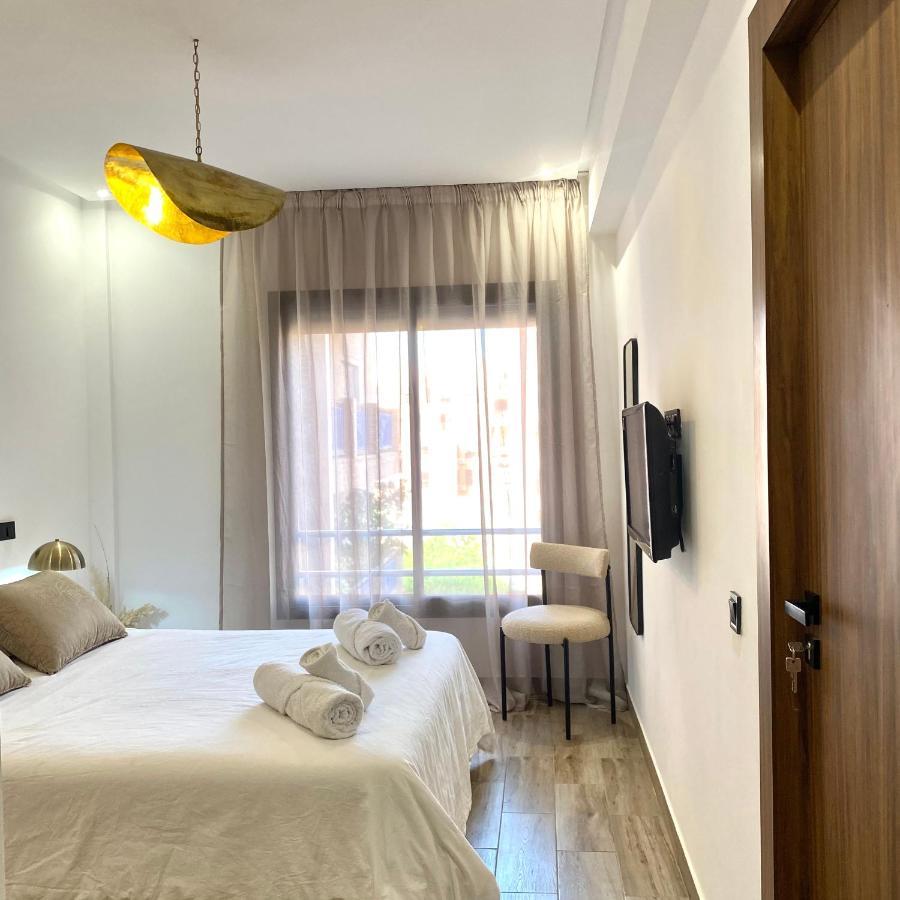 Rooftop Pool, Bright & Cozy In City Center Appartement Marrakesh