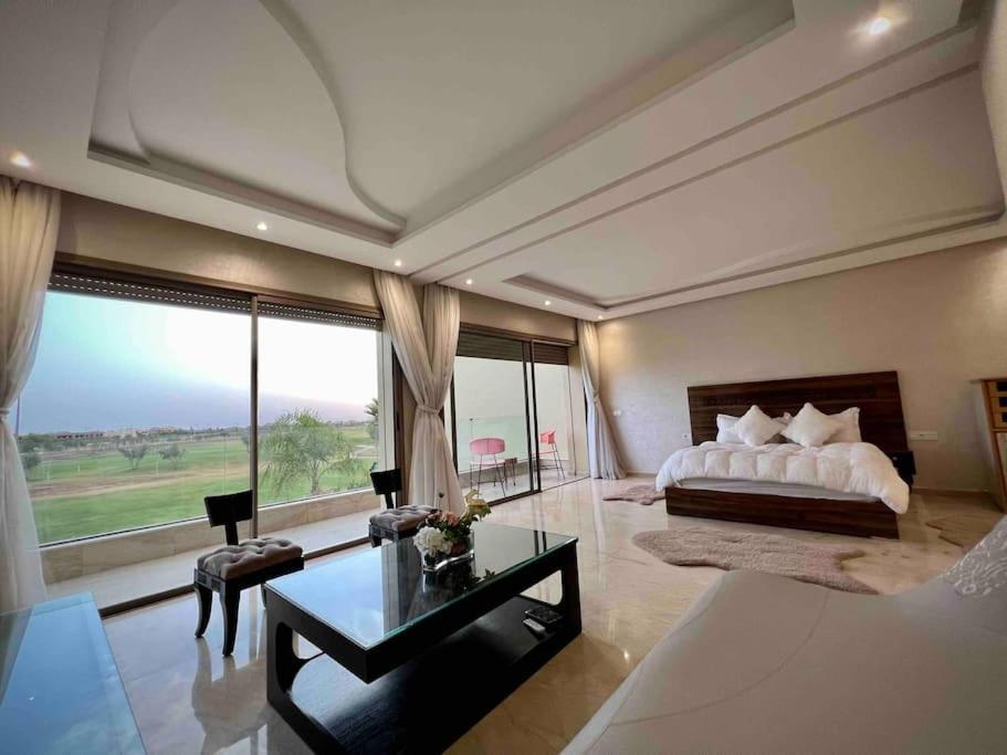 Luxe Prestigia Argan Golf 6km Centre *