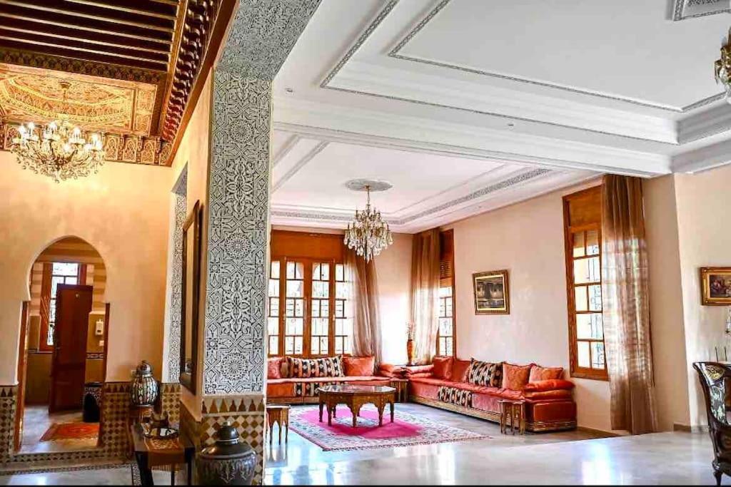 Palais Azale