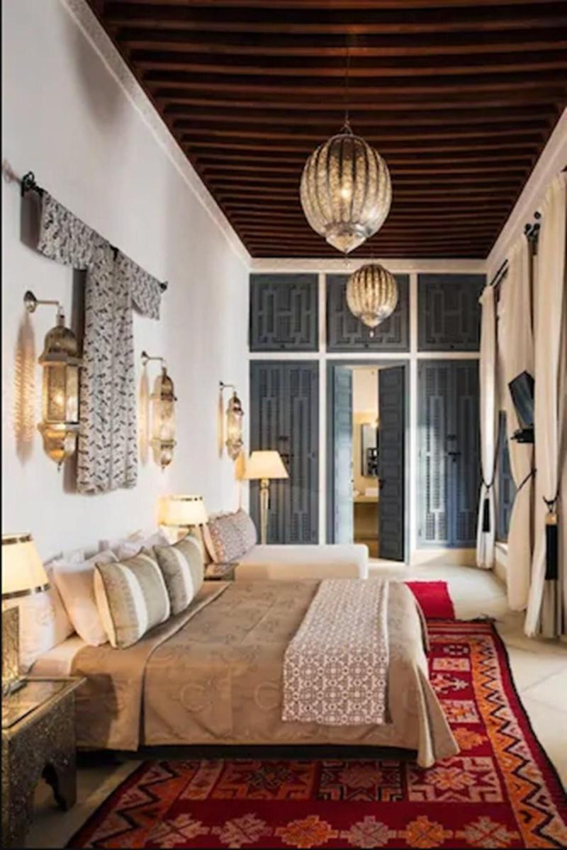 Riad O2