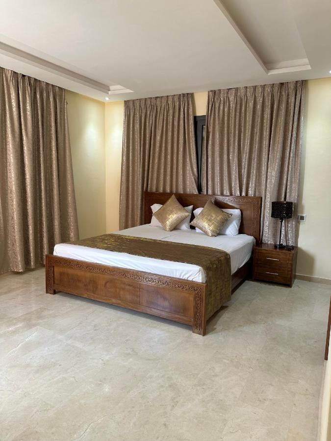 Villa Avec Pool Prive Avenue Mohamed 6 Zone Touristique Agdal