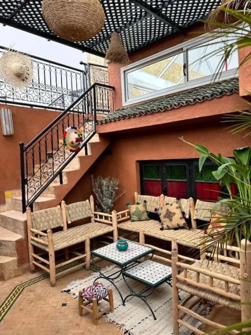 Tesnime * Marrakesh