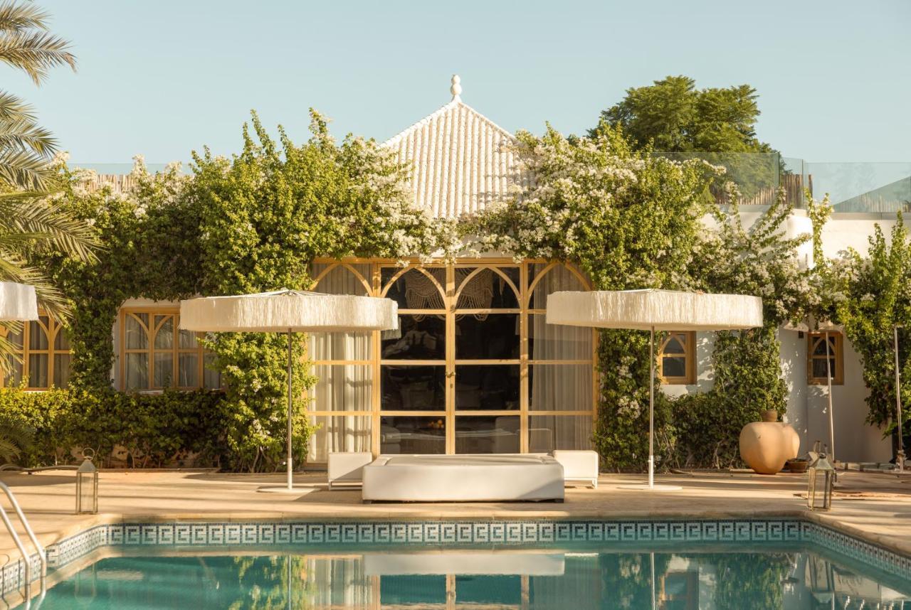 Les Palmiers Boutique & Hotel