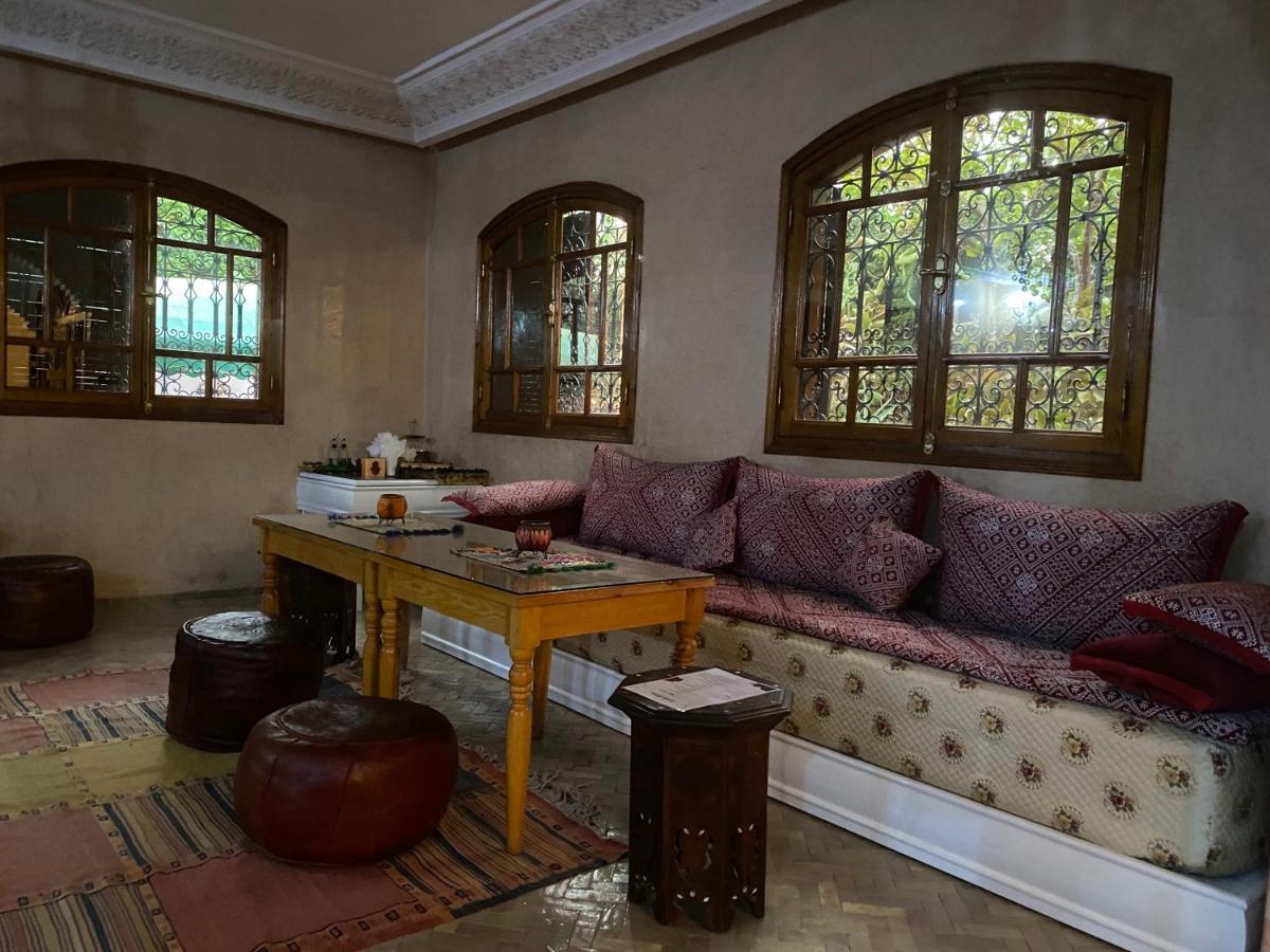 Villa Bed & Breakfast *