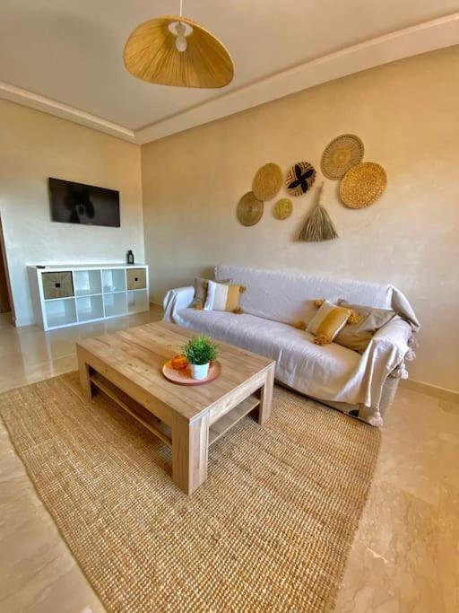 Bel Wifi Balcon Et Parking Marrakech Centre Apartment *